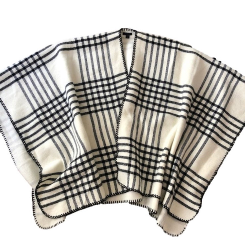 Ann Taylor Cream And Black Shawl